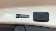 Toyota RAV4 2.5 VVT-i Hybrid Dynamic 5dr CVT 2WD Hybrid Estate